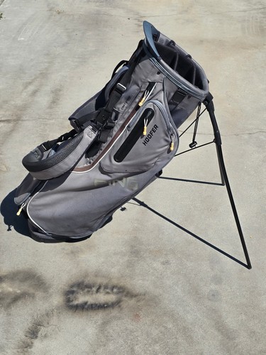 Ping gray hoofer - stand, golf