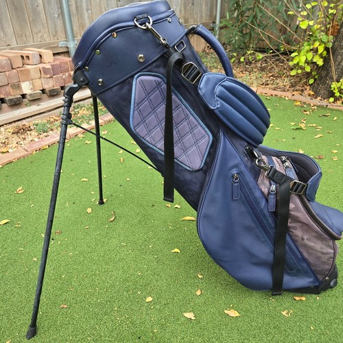 Titleist premium leather stand - premium,