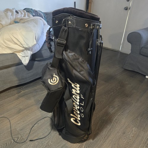 Cleveland black stand - black, bag
